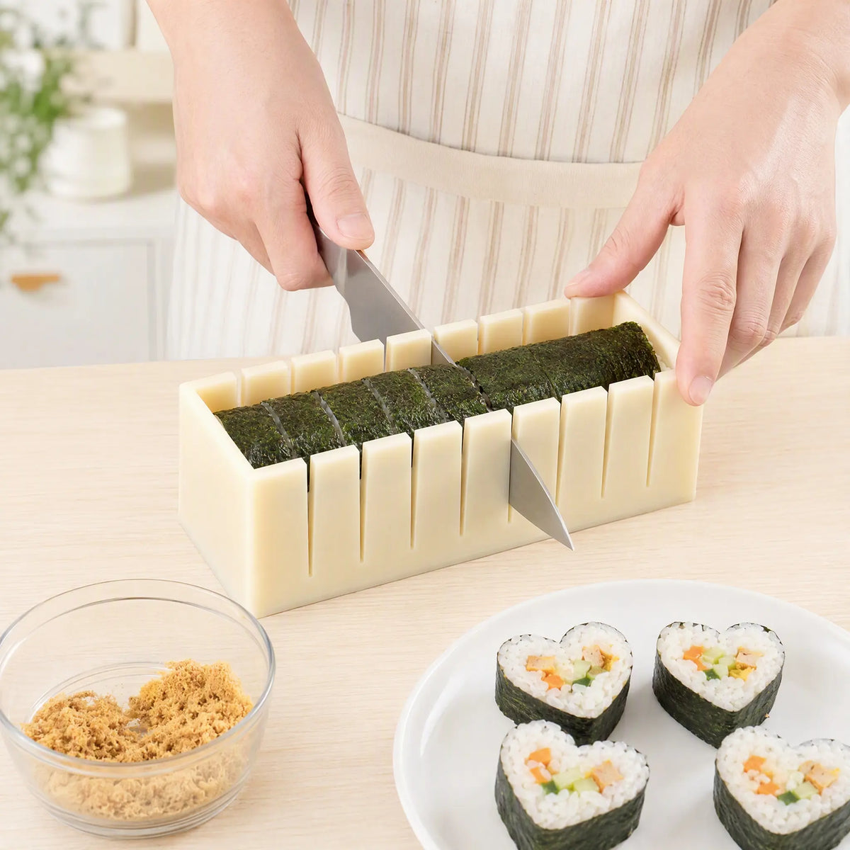 DIY Sushi Maker Mold Set, HIPS Non-Stick Sushi Rolling Tool with Cutting Groove 🍣