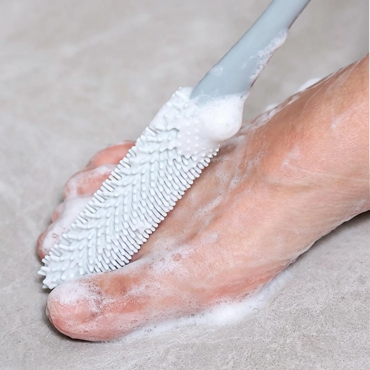 Long-Handle Silicone Soft Pedicure Tool, Shower Foot Cleaning Brush for Toe Gap Skin Cleansing🦶🚿