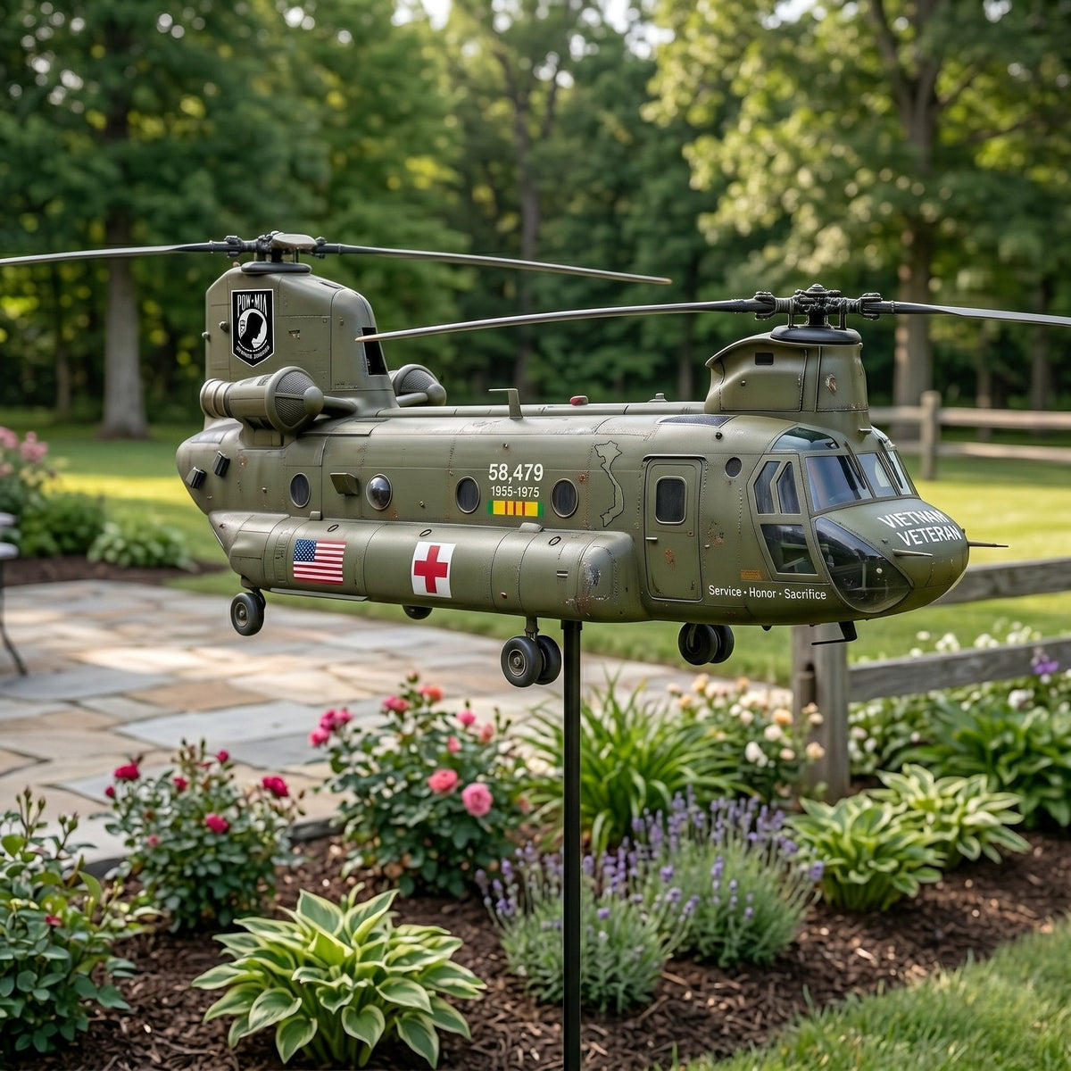 Veteran UH1 Helicopter Metal Wind Spinner Yard Ornament🛩