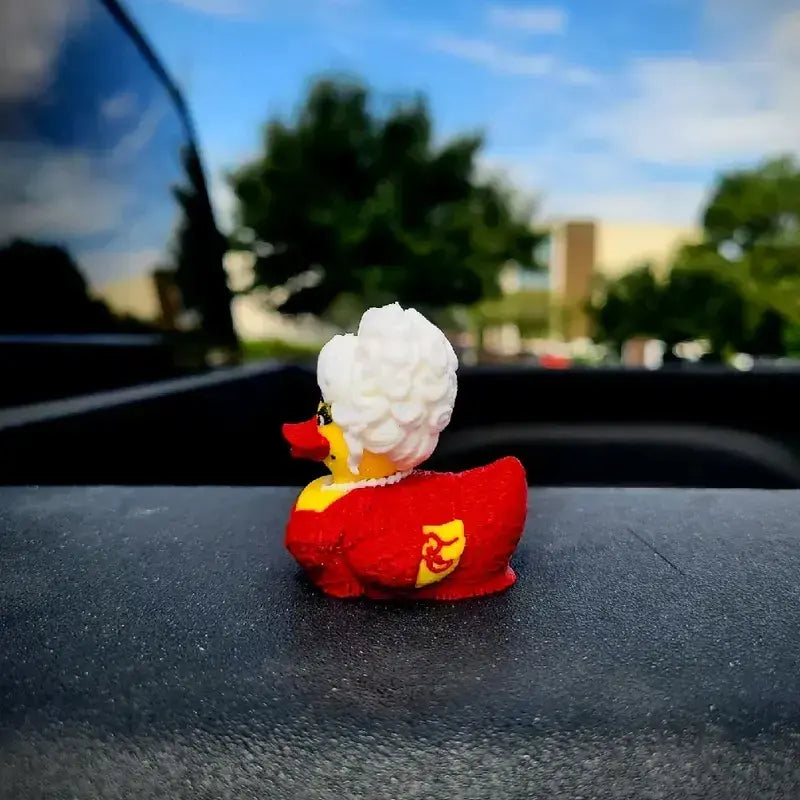 Dolly Duck - 3D Printed Collectible, Cute Desk & Car Decor🦆